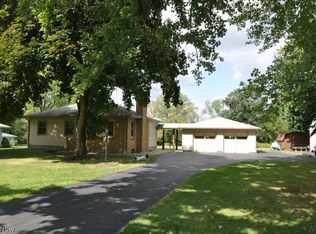 2613 Niles Cortland Rd NE, Cortland, OH 44410