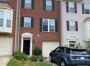 1467 Fawn Hollow Ln, Woodbridge, VA 22191