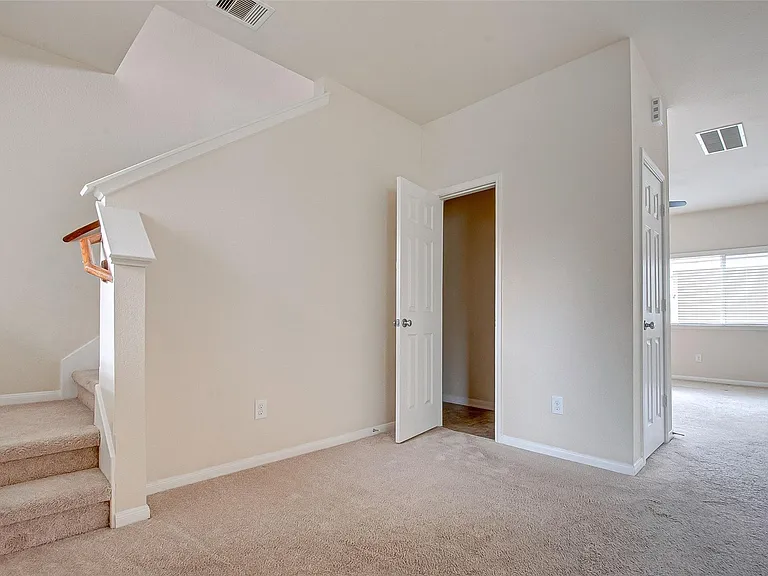 1735 Nichole Woods Dr — Photo 7