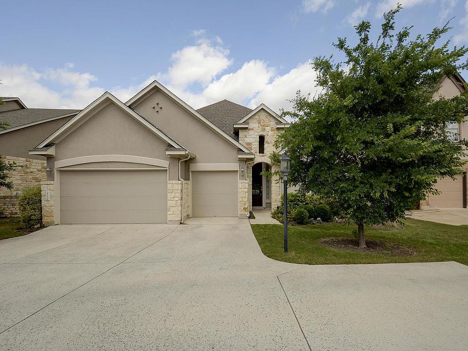 1st image of 213 Lombardia Dr