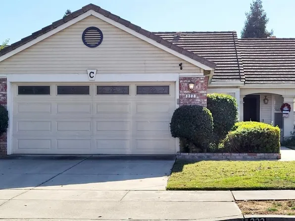 222 Sunnyhill Dr, Turlock, CA 95382