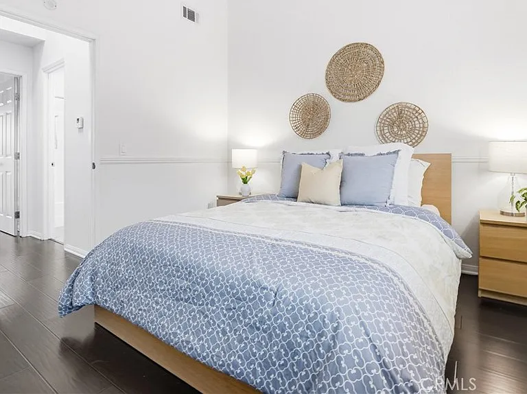 334 S Walnut Ave #D-11 — Photo 16
