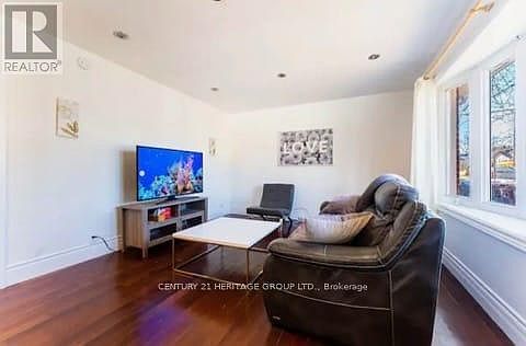 5th image of 1 Siberry Rd