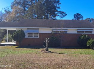 1214 Ferndale Ln, Kinston, NC 28501