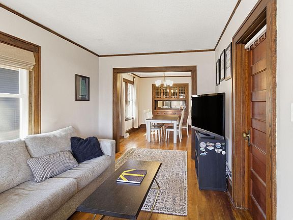 5th image of 4340 14th Ave S