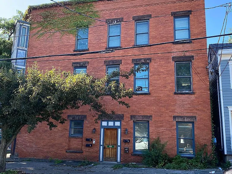 121 Dove St #3 — Photo 11