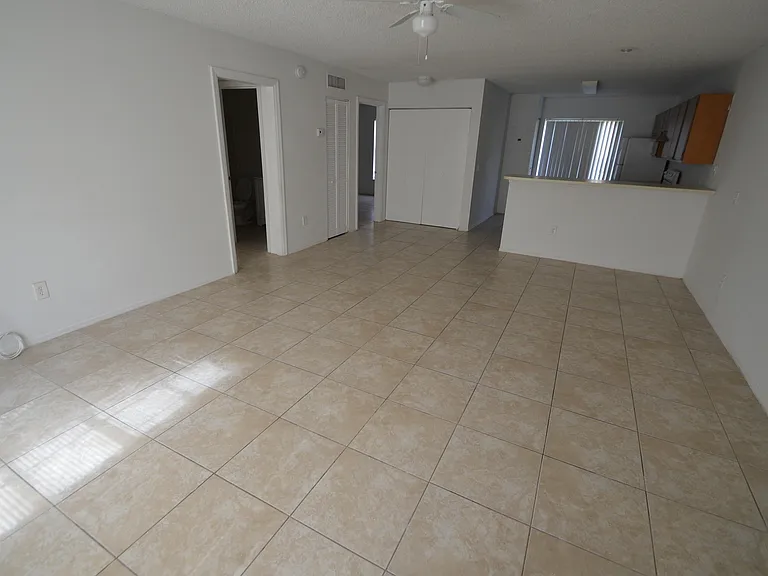 3651 N Goldenrod Rd #E107 — Photo 3