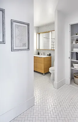 Rented by The Durst Organization | media 5