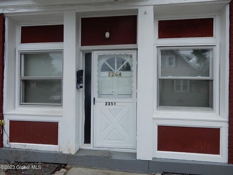 2nd image of 2254 14th Street