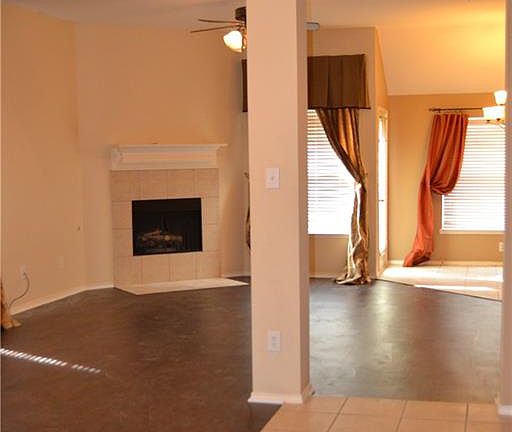 2nd image of 1802 Morning Glory Dr