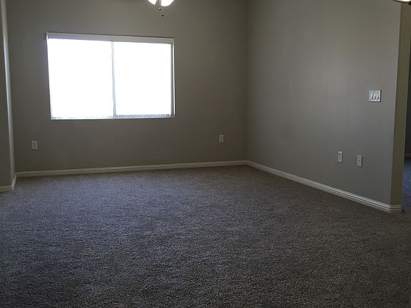 5th image of 4032 Smokey Fog Ave #1