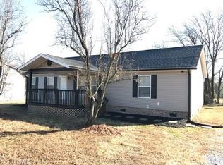 4798 Peace Rd, Trinity, NC 27370