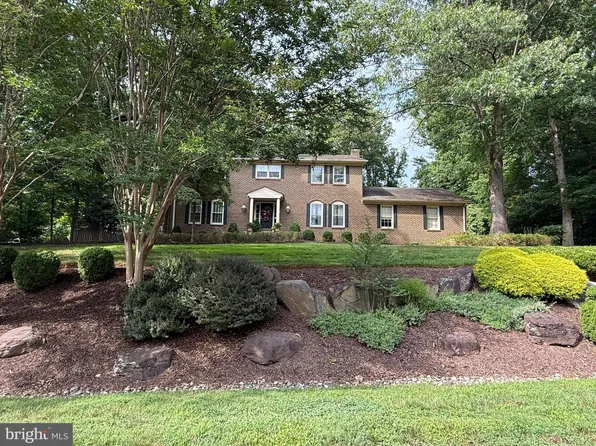 10516 Walter Thompson Dr, Vienna, VA 22181