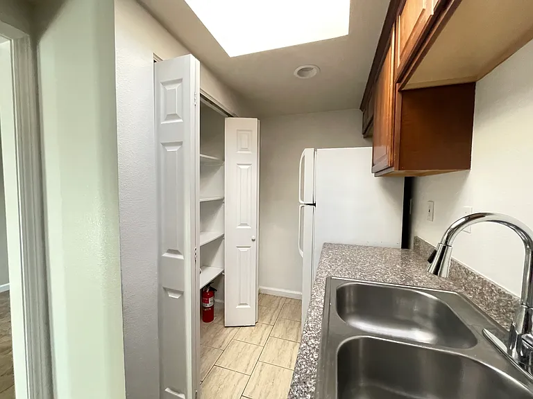 151 White Pine Dr — Photo 14