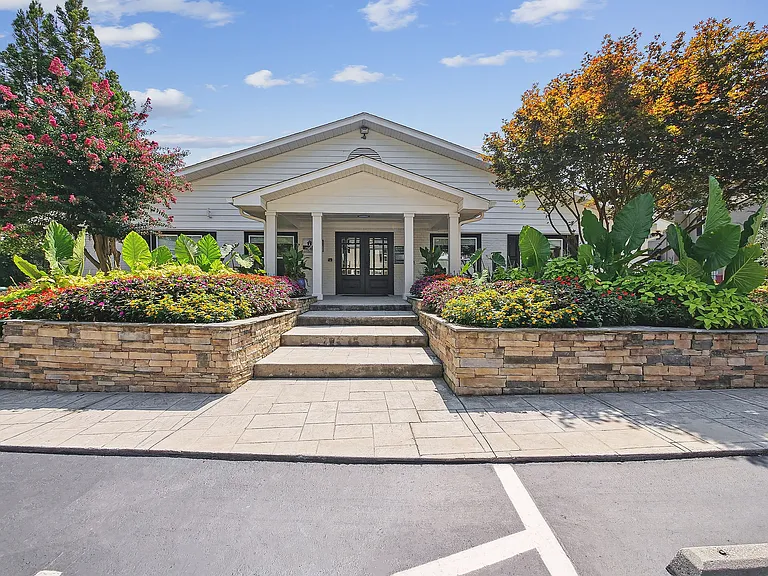 ReNew Dunwoody — Photo 38