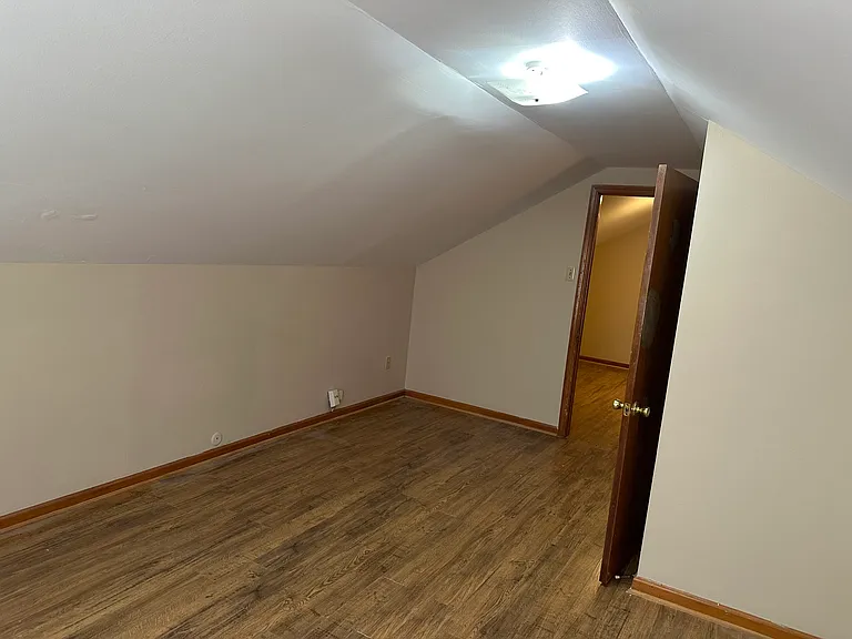4697 Wooddale Ave — Photo 23