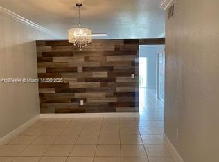6940 NW 179th St APT 306-7, Hialeah, FL 33015