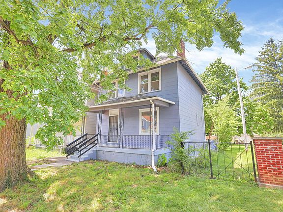 3rd image of 463 N Champion Ave
