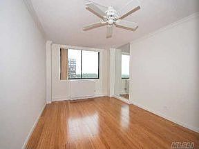5th image of 2 Bay Club Dr APT 17T