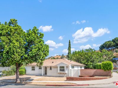 10101 Roscoe Blvd, Sun Valley, CA, 91352
