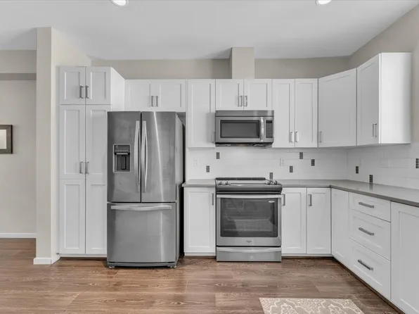 5858 142nd St #51, Surrey, BC V3X 0H2