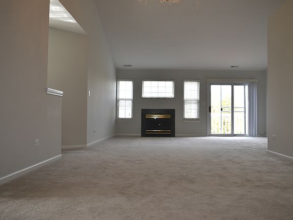 2nd image of 6848 W Mount Vernon Ct #6848