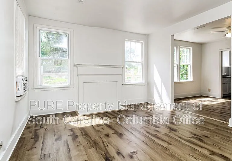 2511 Chestnut St — Photo 4