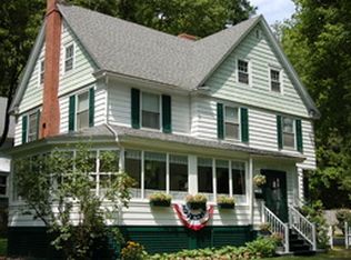 135 Taconic Ave, Great Barrington, MA 01230