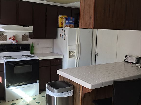 3rd image of 3023 Village Pine Dr Unit C