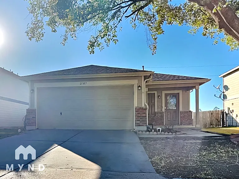 21307 Shadow River Ln — Photo 13