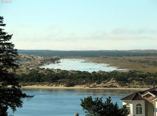 49 Shoreline Dr, Florence, OR 97439