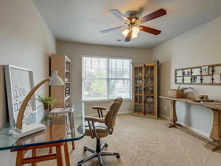 7528 Watervale Dr — Photo 9