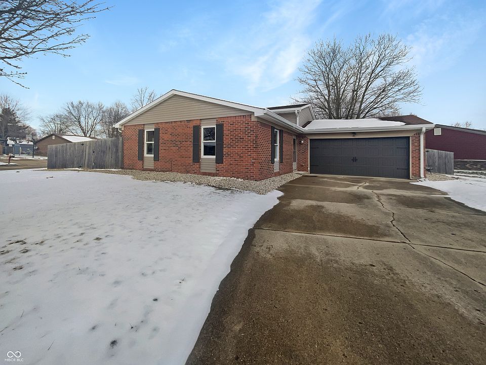 1st image of 1546 Becket Dr