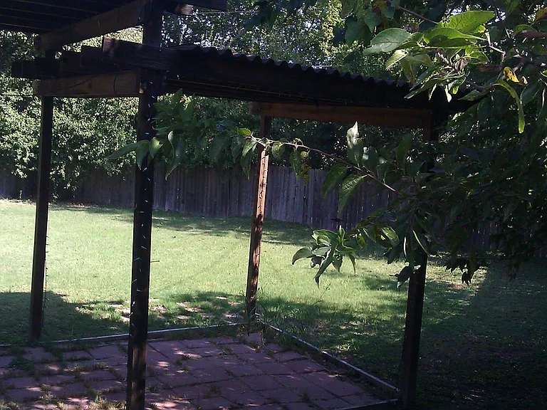 16311 Malden Dr — Photo 6