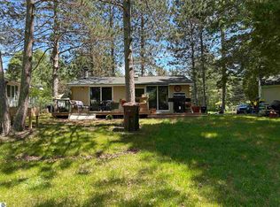 4734 Benchley Dr, Beaverton, MI 48612