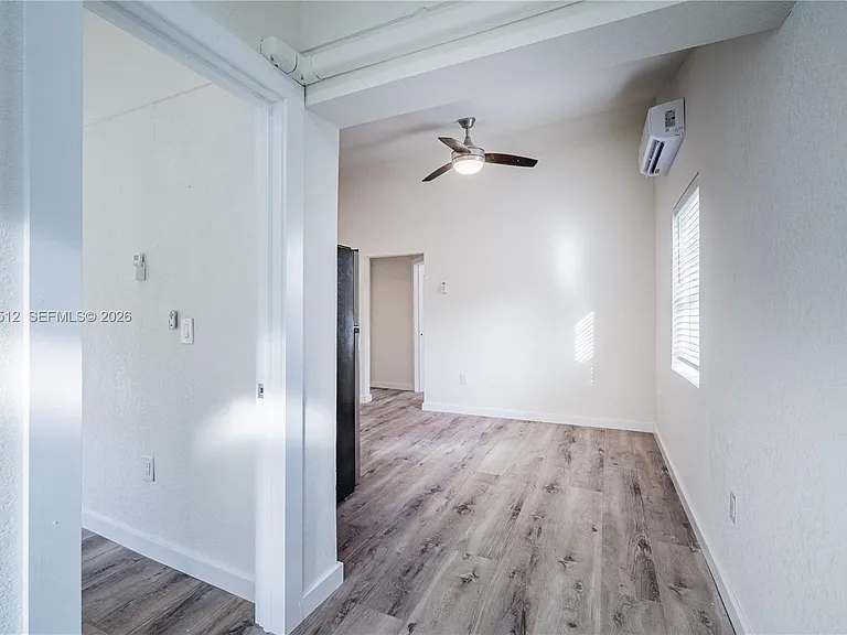 4504 Oakley St #B — Photo 4