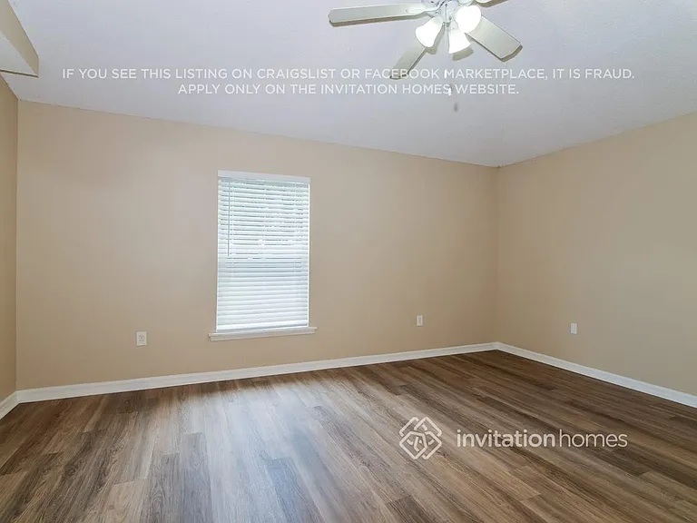 575 Eagle Ct — Photo 8