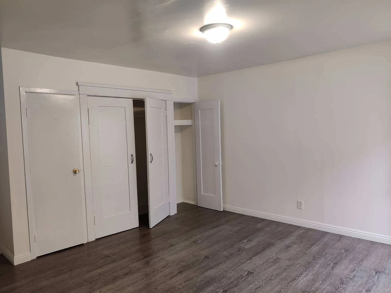 Studio, 400 sqft, $1,275 — Photo 3