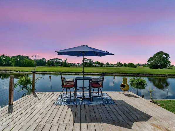 1089 Lionsgate Ln, Gulf Breeze, FL 32563