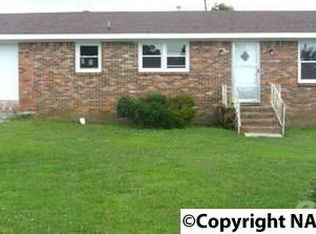 346 McClung St, Phil Campbell, AL 35581