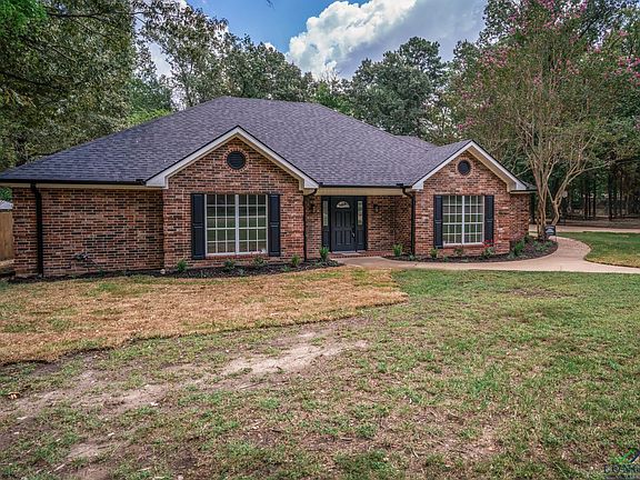 4th image of 332 Forest Hills Dr