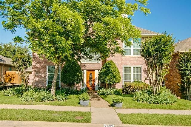 1st image of 3807 Cromwell Dr
