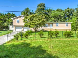 231 Gamble Ln, La Follette, TN 37766