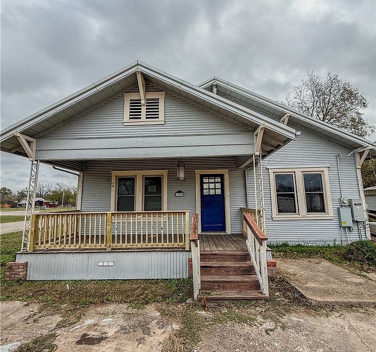 1st image of 108 N Mignonette St