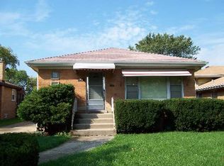 762 Cromwell Ave, Westchester, IL 60154