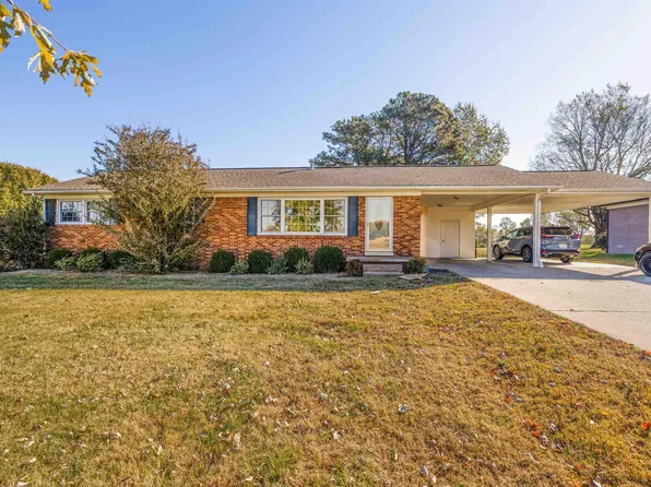 290 State Route 1820, Cunningham, KY 42035