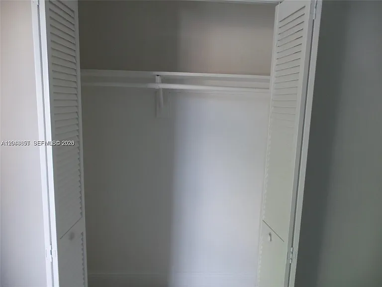10794 N Kendall Dr #B22 — Photo 19