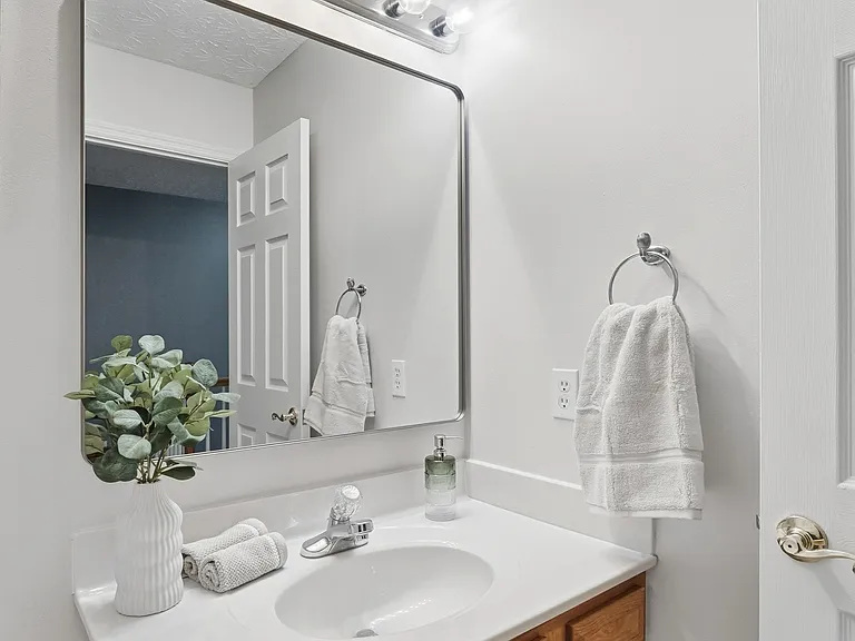 2521 Ravine St — Photo 53