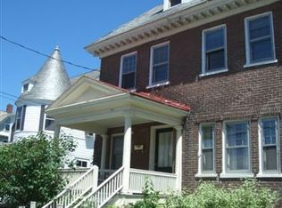 100 N Union St, Burlington, VT 05401