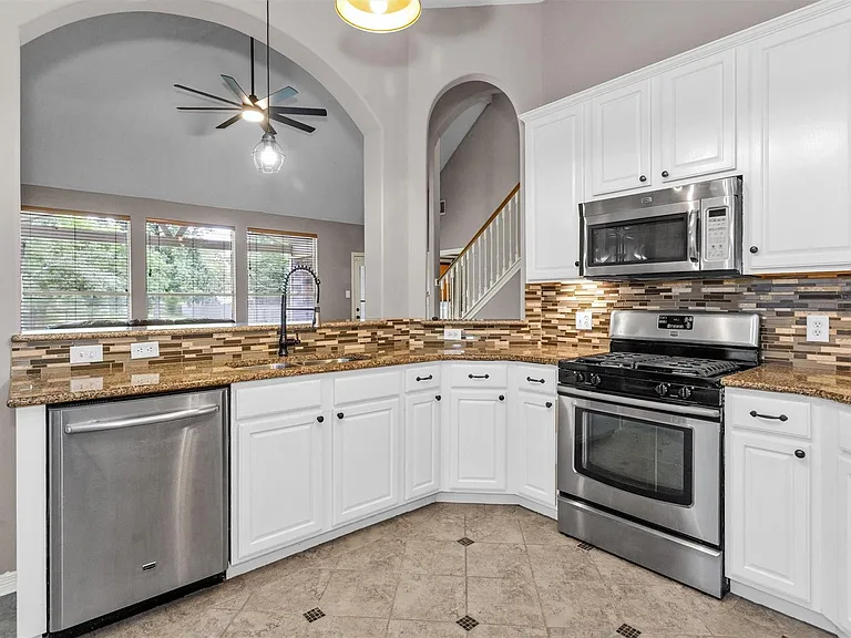 7223 Wedgewood Dr — Photo 18